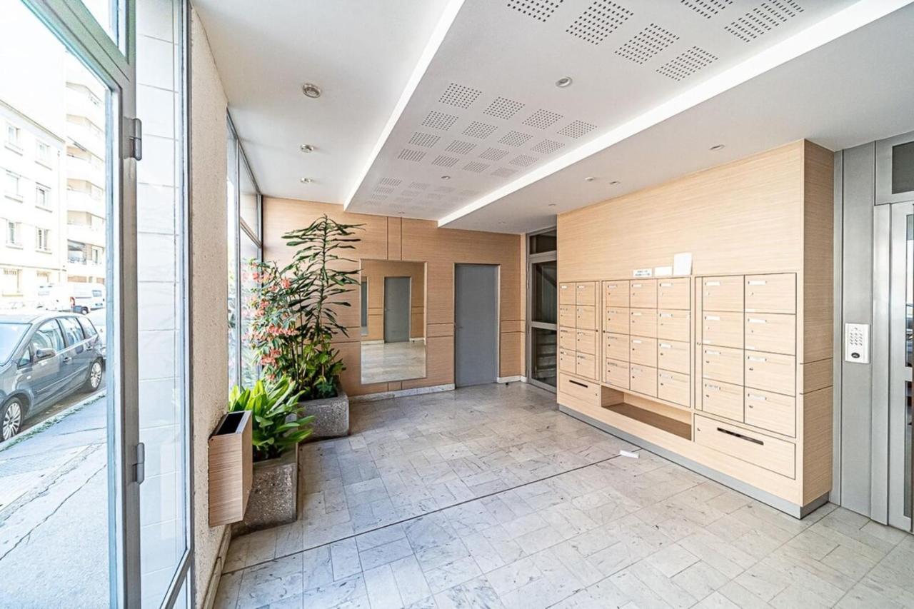 Le Pressense 4 Pers Balcon-Metro Republique Apartment Villeurbanne Exterior photo