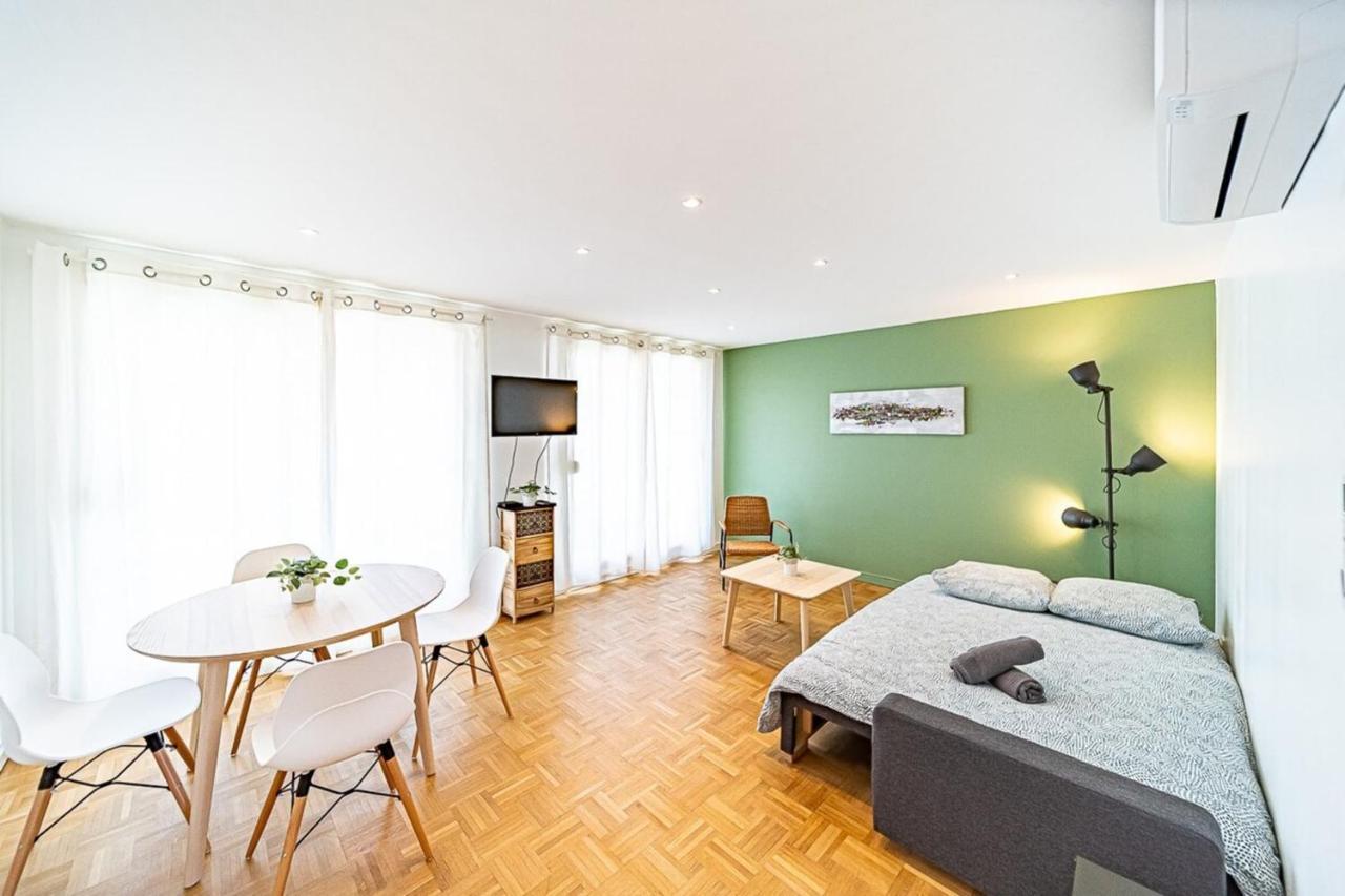 Le Pressense 4 Pers Balcon-Metro Republique Apartment Villeurbanne Exterior photo